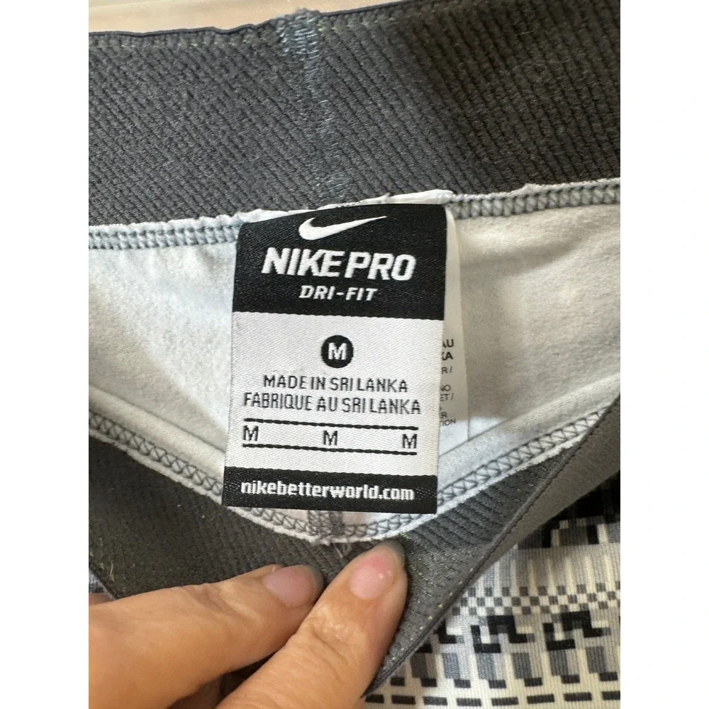 Nike Pro Dri-FIT 8 Bit Geometric Print Leggings Womens M Medium Black White Gray